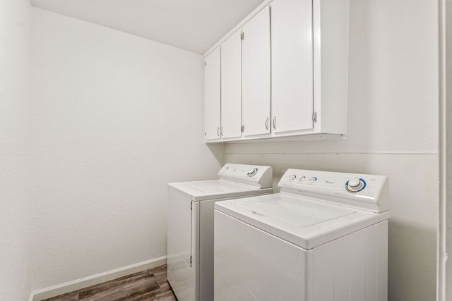 410 SW 10th Street, Bentonville, AR 72712