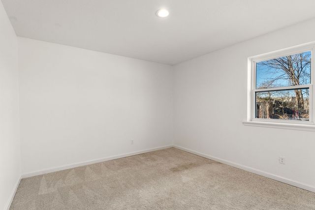 410 SW 10th Street, Bentonville, AR 72712