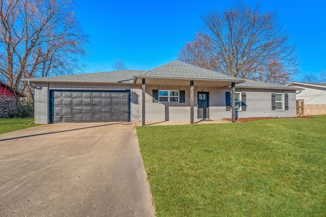 410 SW 10th Street, Bentonville, AR 72712