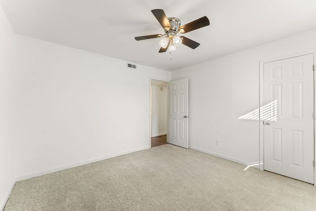 410 SW 10th Street, Bentonville, AR 72712