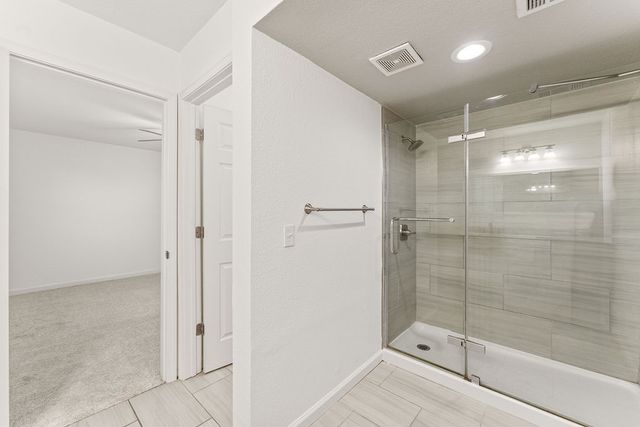 410 SW 10th Street, Bentonville, AR 72712