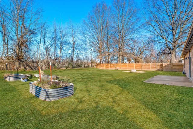 410 SW 10th Street, Bentonville, AR 72712