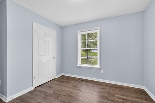 450 Jameson Way, Winchester, KY 40391