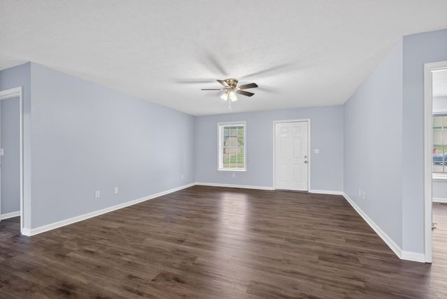 450 Jameson Way, Winchester, KY 40391