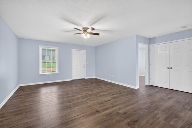 450 Jameson Way, Winchester, KY 40391