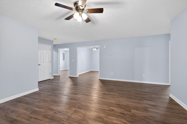 450 Jameson Way, Winchester, KY 40391