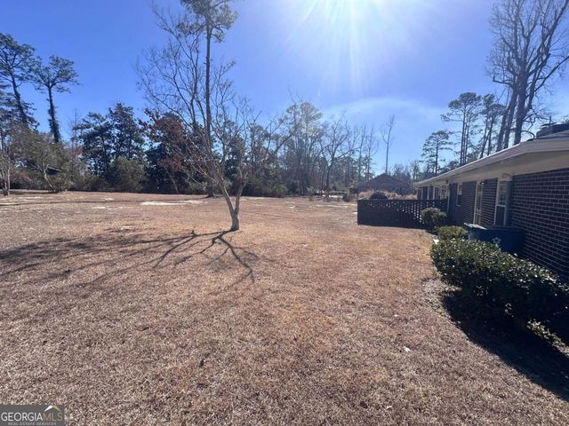 1002 Darby Circle, Vidalia, GA 30474