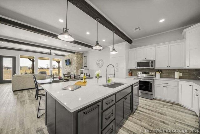 30397 S 567 Road 56, Afton, OK 74331