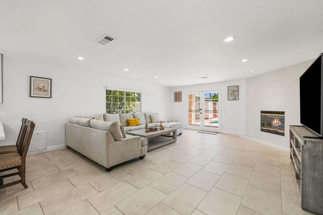 68425 Tachevah Drive, Cathedral City, CA 92234