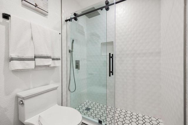 68425 Tachevah Drive, Cathedral City, CA 92234