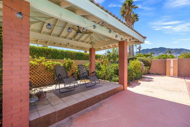 68425 Tachevah Drive, Cathedral City, CA 92234