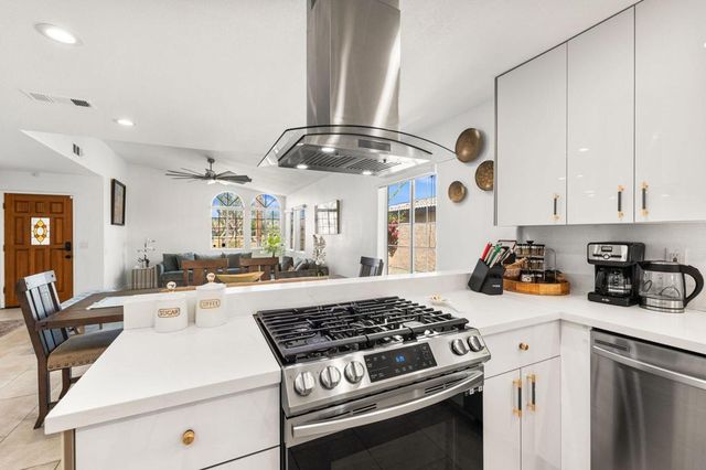 68425 Tachevah Drive, Cathedral City, CA 92234