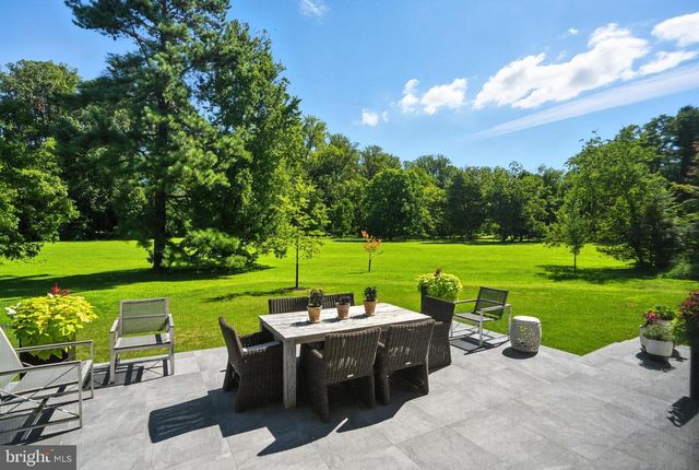 1200 JOSSIE LN, Mclean, VA 22102