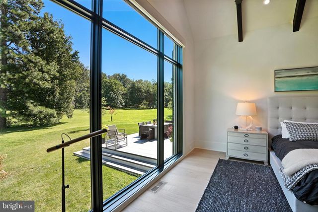 1200 JOSSIE LN, Mclean, VA 22102