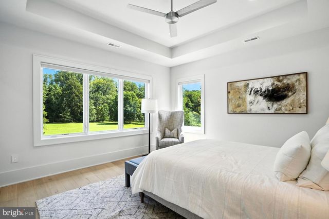 1200 JOSSIE LN, Mclean, VA 22102