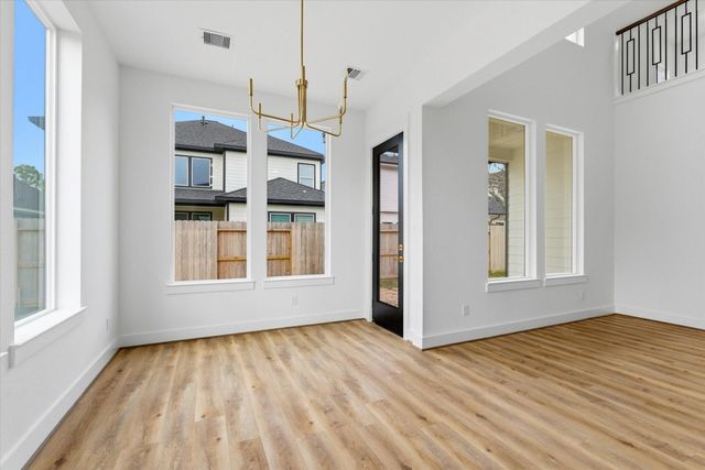 11625 N D Street, La Porte, TX 77571