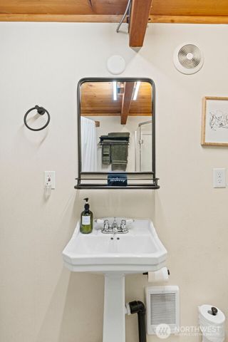 31603 554th Street Ct E, Ashford, WA 98304