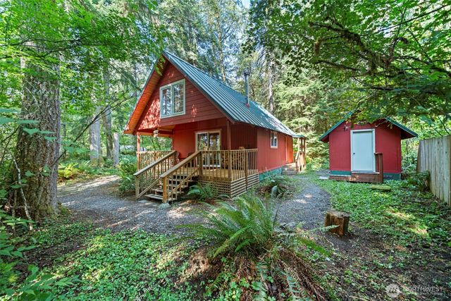 31603 554th Street Ct E, Ashford, WA 98304