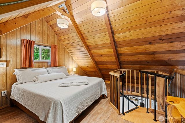 31603 554th Street Ct E, Ashford, WA 98304