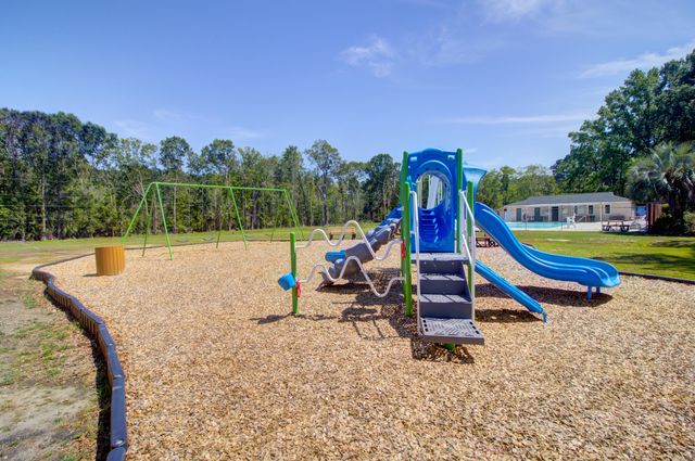 2252 Forest Lakes Boulevard, Charleston, SC 29414