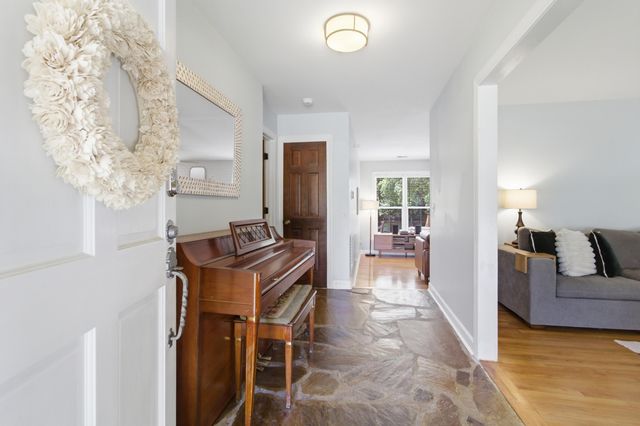 2252 Forest Lakes Boulevard, Charleston, SC 29414