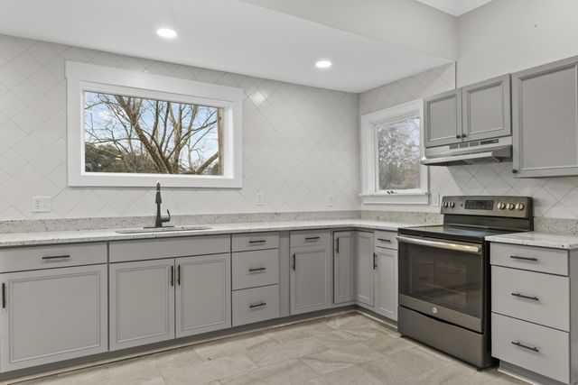 217 217 Somerset Avenue, Norway, SC 29113