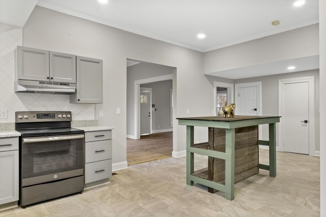 217 217 Somerset Avenue, Norway, SC 29113