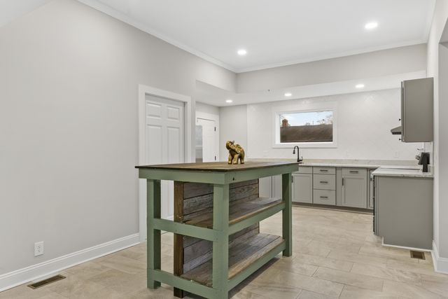 217 217 Somerset Avenue, Norway, SC 29113