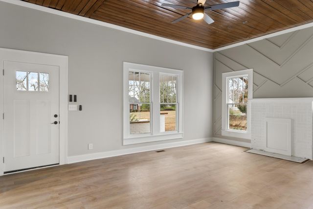 217 217 Somerset Avenue, Norway, SC 29113