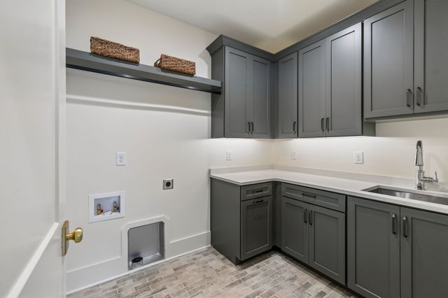606 S 15th St, Nashville, TN 37206