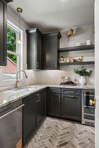 606 S 15th St, Nashville, TN 37206