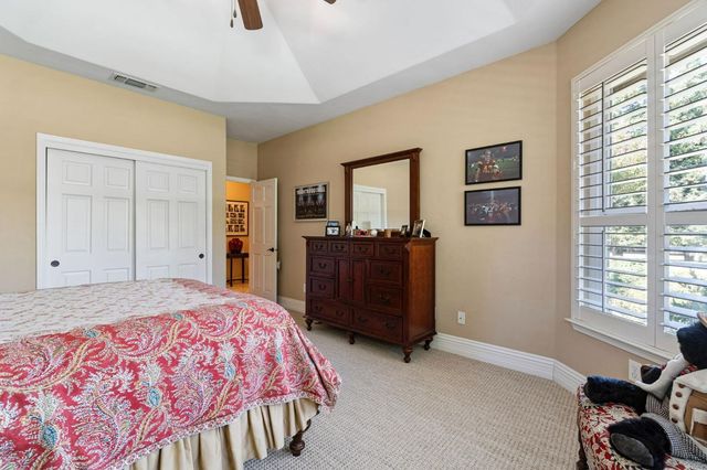 10595 E San Felipe Avenue, Clovis, CA 93619