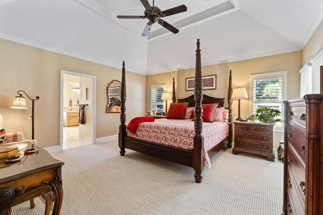 10595 E San Felipe Avenue, Clovis, CA 93619