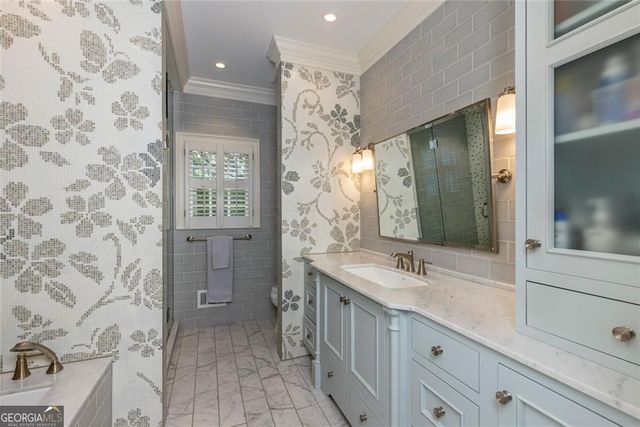 1048 Byrnwyck Road NE, Brookhaven, GA 30319