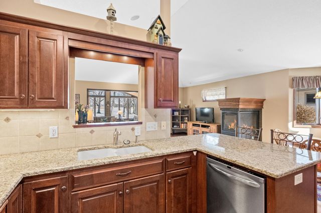 3909 Geneva Golf Club Drive NE, Alexandria, MN 56308