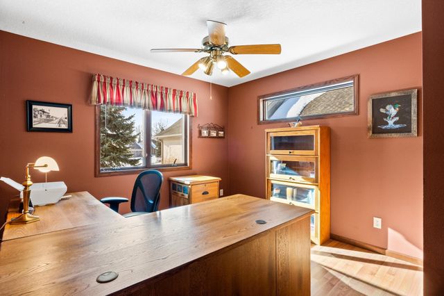 3909 Geneva Golf Club Drive NE, Alexandria, MN 56308