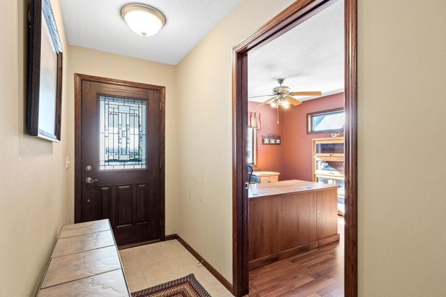 3909 Geneva Golf Club Drive NE, Alexandria, MN 56308