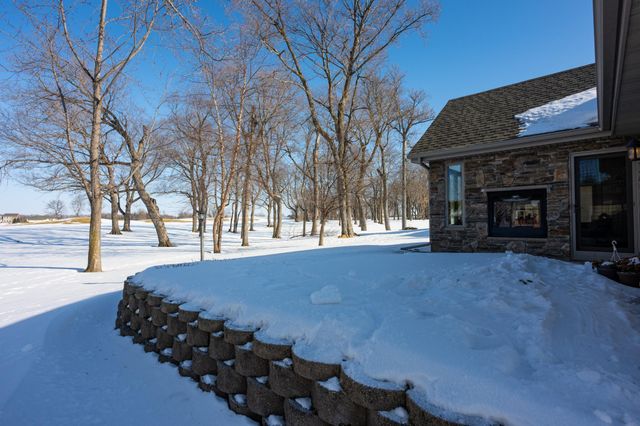 3909 Geneva Golf Club Drive NE, Alexandria, MN 56308