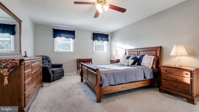 861 PATTERSON DR, Lansdale, PA 19446