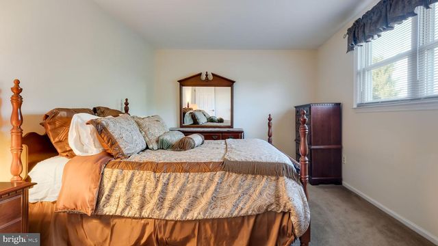 861 PATTERSON DR, Lansdale, PA 19446