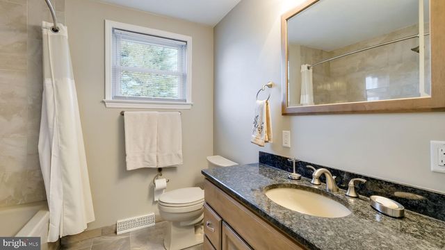 861 PATTERSON DR, Lansdale, PA 19446