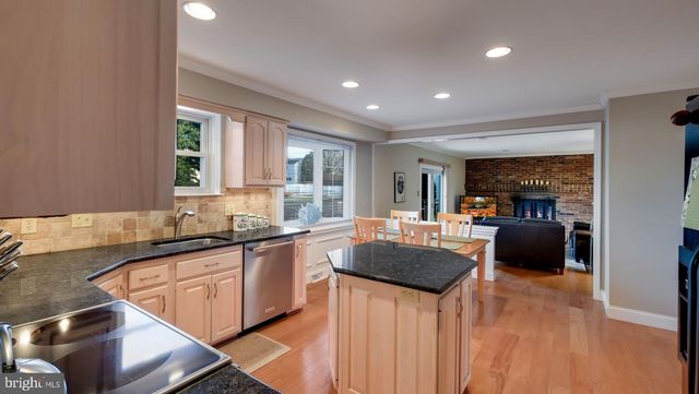 861 PATTERSON DR, Lansdale, PA 19446