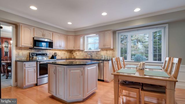 861 PATTERSON DR, Lansdale, PA 19446