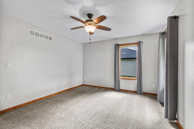 290 ROYAL ST PATS DRIVE, Wrightstown, WI 54180