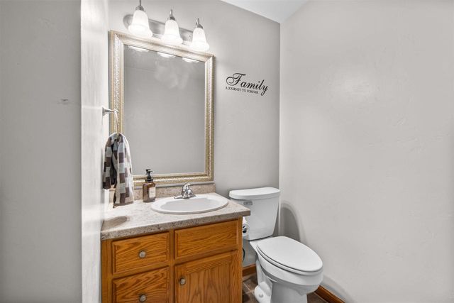 290 ROYAL ST PATS DRIVE, Wrightstown, WI 54180