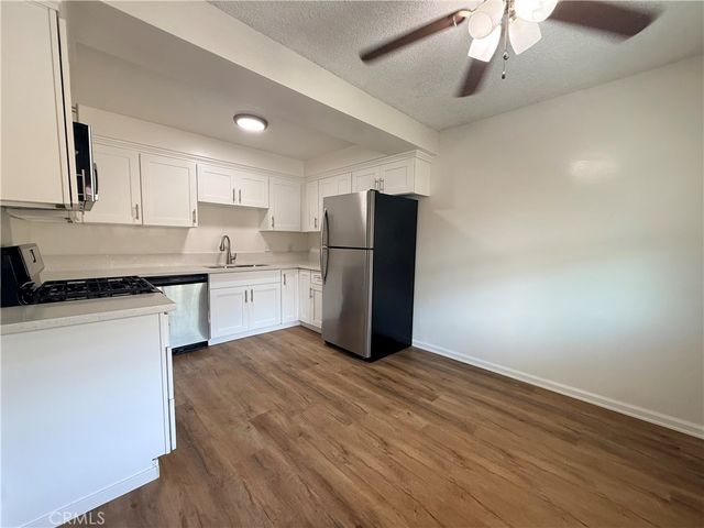 11413 Menlo D, Hawthorne, CA 90250