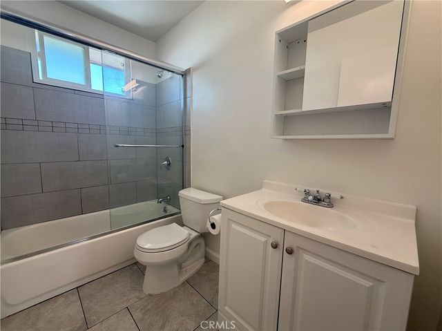 11413 Menlo D, Hawthorne, CA 90250