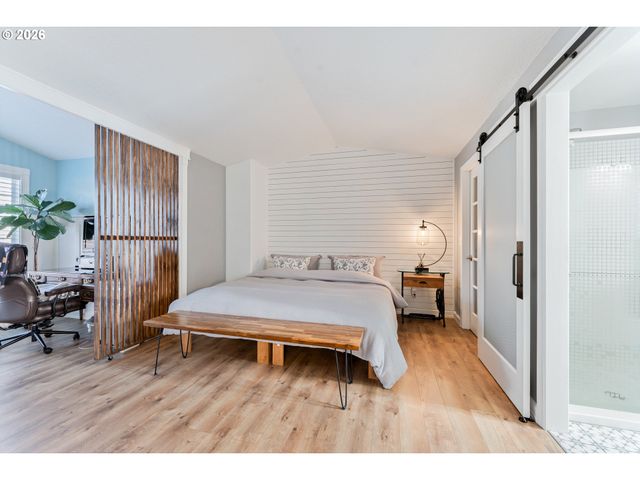 17948 Sw ROBERT Ln, Beaverton, OR 97078