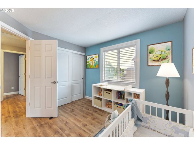 17948 Sw ROBERT Ln, Beaverton, OR 97078