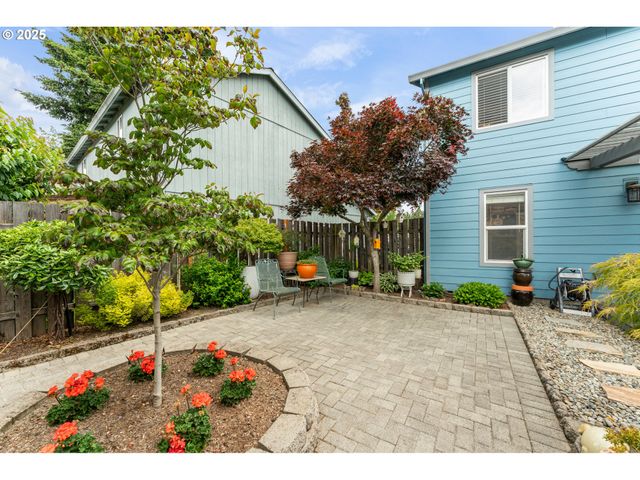 17948 Sw ROBERT Ln, Beaverton, OR 97078